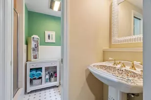 19 Huntingdon Rd, Lynnfield, MA 01940 - Photo 29