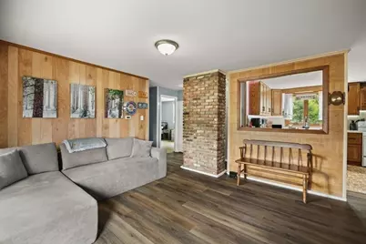 266 W Main St, Dudley, MA 01571 - Photo 13