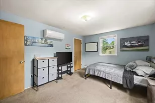 266 W Main St, Dudley, MA 01571 - Photo 5