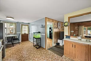 266 W Main St, Dudley, MA 01571 - Photo 17