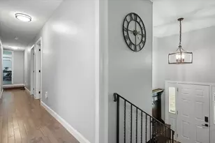 10 Buttonwood Rd, Amesbury, MA 01913 - Photo 11