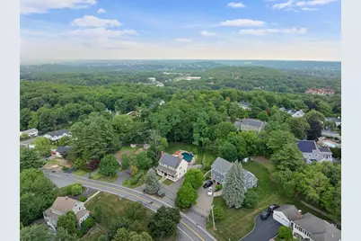 241 Ridge St, Winchester, MA 01890 - Photo 39