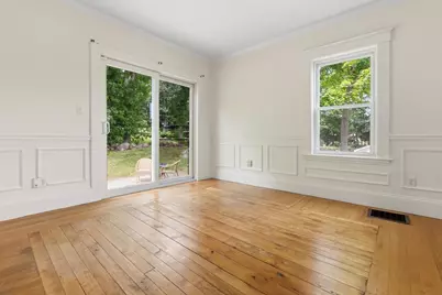 116 Essex St, Beverly, MA 01915 - Photo 9