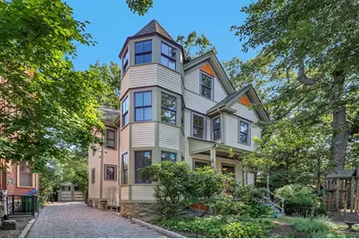 20 Albion Pl, Newton, MA 02459 - Photo 3
