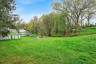 41 Pinewood Ln, Westfield, MA 01085 - Photo 23