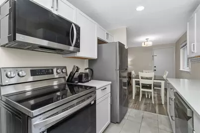 208 Bishop Dr #208, Framingham, MA 01702 - Photo 3