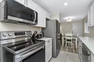 208 Bishop Dr, Framingham, MA 01702 - Photo 3