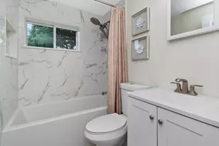 208 Bishop Dr, Framingham, MA 01702 - Photo 21