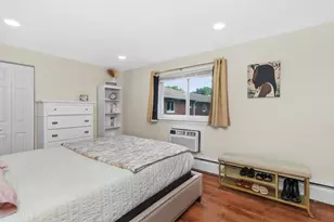208 Bishop Dr, Framingham, MA 01702 - Photo 17