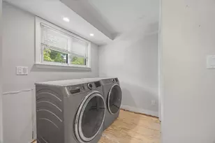 513-515 Cross St, Malden, MA 02148 - Photo 17