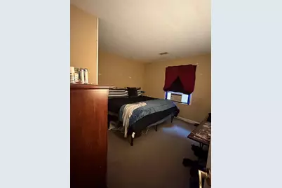 899 Plymouth St, Middleborough, MA 02346 - Photo 13