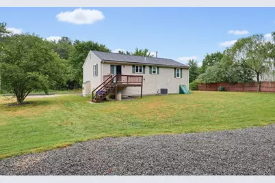 99 Wren St, Taunton, MA 02718 - Photo 7