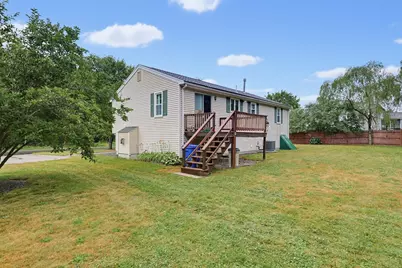 99 Wren St, Taunton, MA 02718 - Photo 9