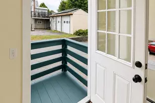 2 Church St, Spencer, MA 01562 - Photo 9