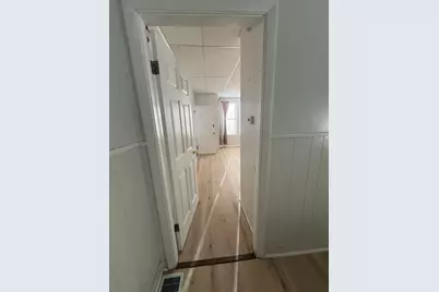 5 Clinton St #1, Newton, MA 02458 - Photo 5
