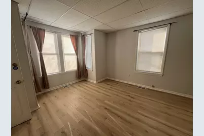 5 Clinton St #1, Newton, MA 02458 - Photo 1