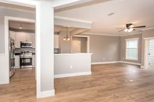 87 Clocktower Dr, Waltham, MA 02452 - Photo 9