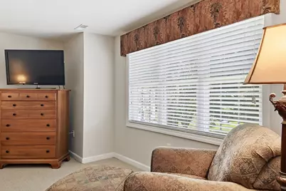 77 Ellen St #77, Leominster, MA 01453 - Photo 27