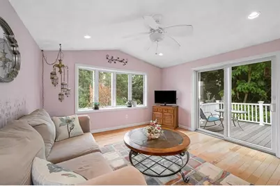 18 South St, Billerica, MA 01821 - Photo 13