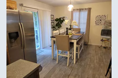 142 Jasper, Springfield, MA 01109 - Photo 5