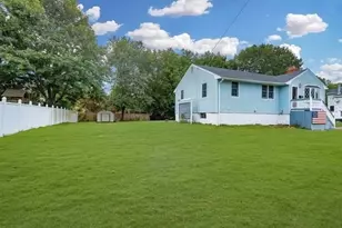 18 Dana Rd, Peabody, MA 01960 - Photo 3