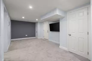 55 Joclyn Ave, Framingham, MA 01701 - Photo 17