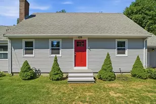 31 Carlisle St, Chelmsford, MA 01824 - Photo 17