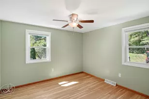 31 Carlisle St, Chelmsford, MA 01824 - Photo 31