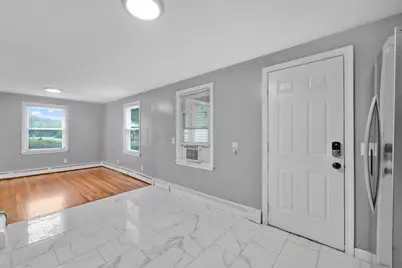 38 Tinkham Rd, Springfield, MA 01129 - Photo 5