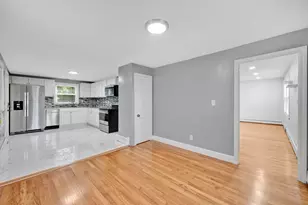 38 Tinkham Rd, Springfield, MA 01129 - Photo 11