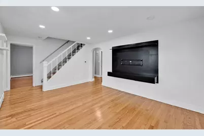 38 Tinkham Rd, Springfield, MA 01129 - Photo 15