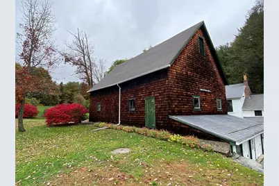 12 Nelson Pl, Worcester, MA 01605 - Photo 31