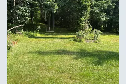12 Nelson Pl, Worcester, MA 01605 - Photo 5