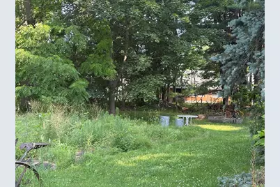 12 Nelson Pl, Worcester, MA 01605 - Photo 9