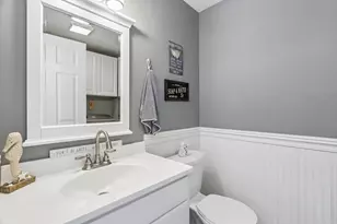 56 Jetwood St, North Andover, MA 01845 - Photo 11