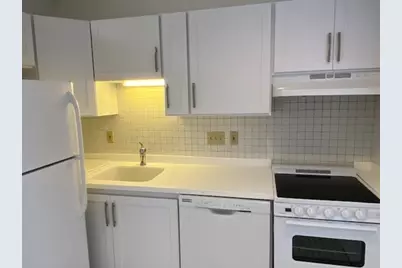 58 Temple  St. #5, Boston, MA 02114 - Photo 9