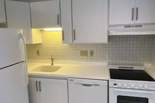 58 Temple St, Boston, MA 02114 - Photo 9