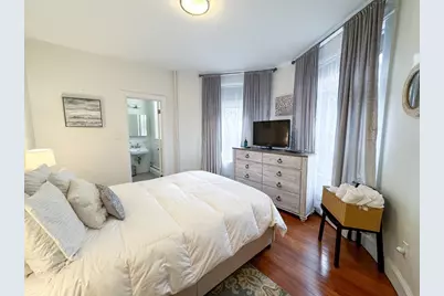 1871-3 Beacon St #Furnished, Brookline, MA 02445 - Photo 5