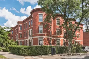 1871-3 Beacon St, Brookline, MA 02445 - Photo 7