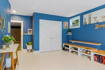 76 Thesda St, Arlington, MA 02474 - Photo 3