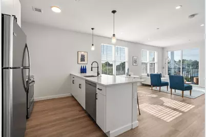 10 Somerset #402, Winthrop, MA 02152 - Photo 5