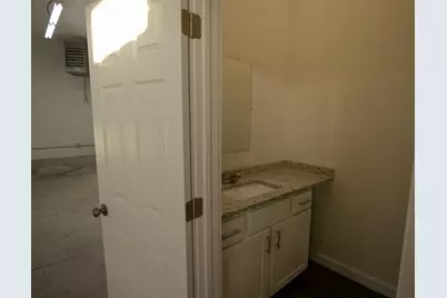 37 Franklin Street, Leominster, MA 01453 - Photo 3