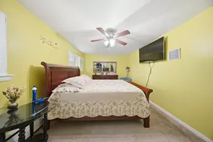 18 Wilson Dr, Framingham, MA 01702 - Photo 15
