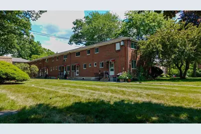 18 Wilson Dr #18, Framingham, MA 01702 - Photo 33