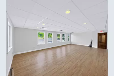 206 Turnpike Rd, Southborough, MA 01772 - Photo 9