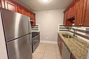 2 Coburn St, Framingham, MA 01702 - Photo 11