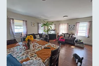 2 Coburn St, Framingham, MA 01702 - Photo 15