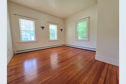 702-704 Main St, Amherst, MA 01002 - Photo 15
