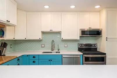 4 Arnold Dr #4 A, Salem, MA 01970 - Photo 15