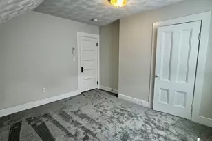 85 Pine St, Waltham, MA 02453 - Photo 17